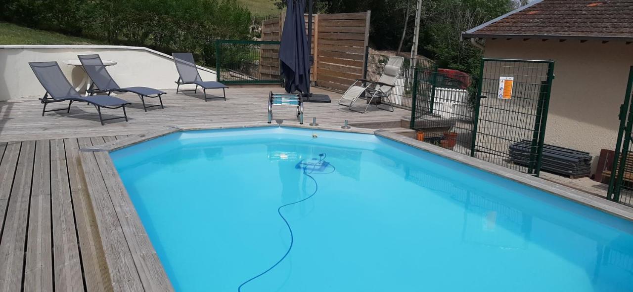 Chez Babeth Hotel Poule-lès-Écharmeaux Bagian luar foto